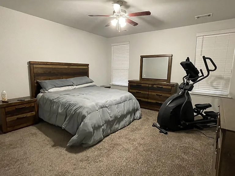 609 Viva Max Dr — Photo 16