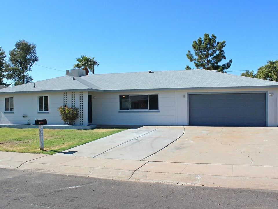 1st image of 2238 W Village Dr