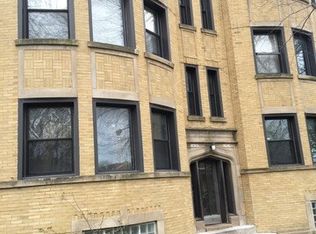 8134 S Saginaw Ave, Chicago, IL 60617
