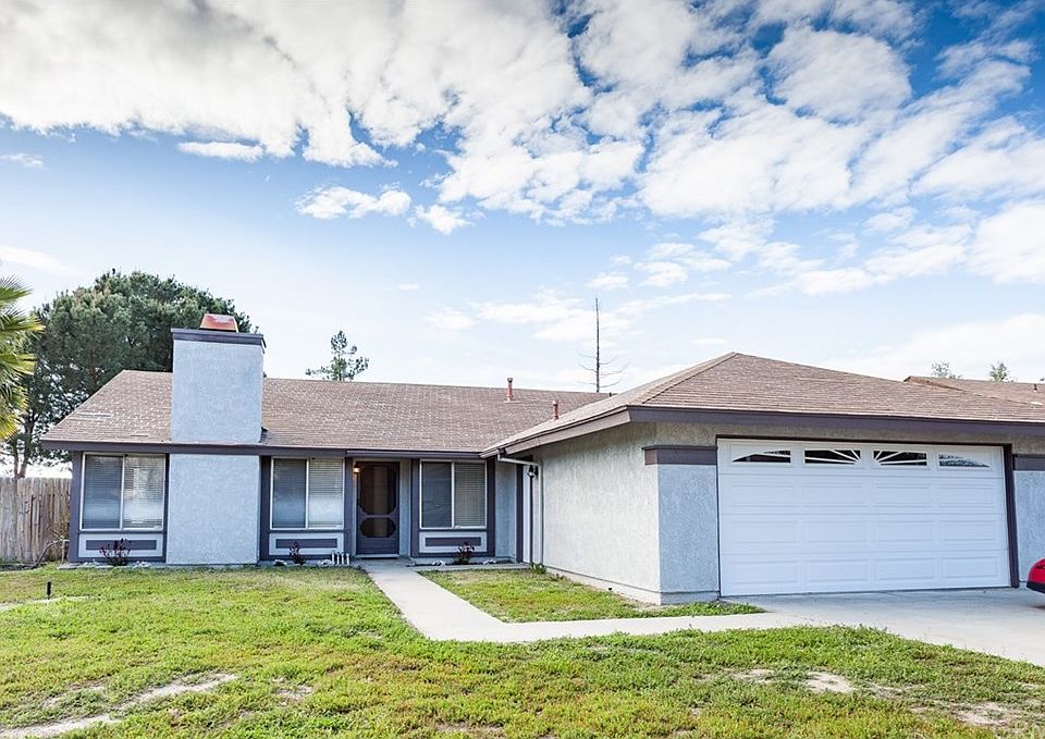 1st image of 25619 Orangewood Ln