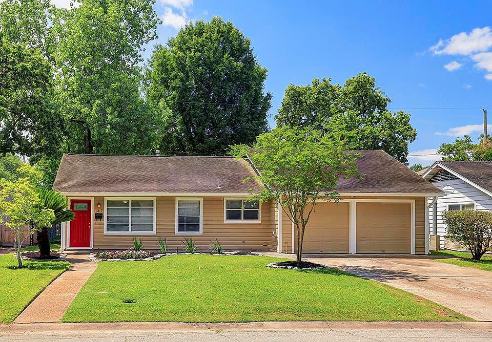 1st image of 1317 Cheshire Ln