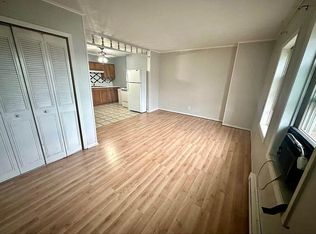 110 E Prairie St #8, Marengo, IL 60152