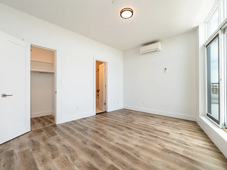 1780 Sheepshead Bay Rd #6B — Photo 5