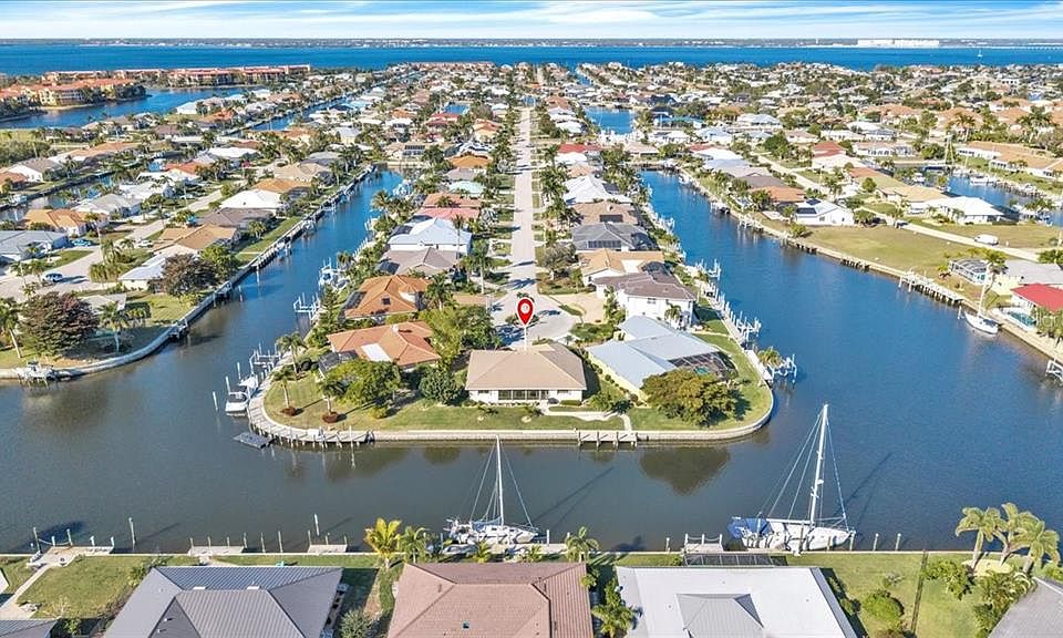 1st image of 262 Lido Dr