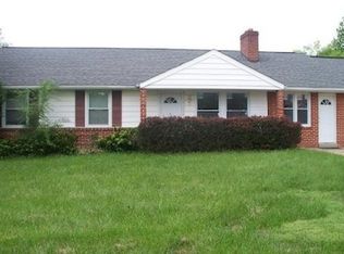 11610 Cedar Ln, Beltsville, MD 20705