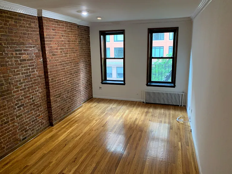 351 Amsterdam Ave #7S — Photo 2