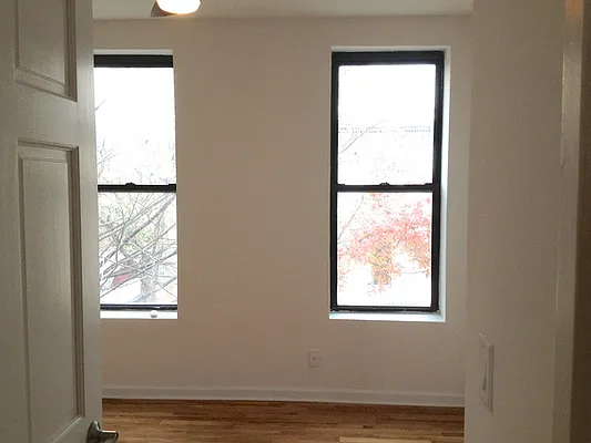 Rented by Rapid Realty Brooklyn Heights | media 30