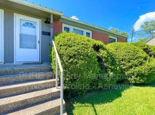 86 Trowbridge Ln, Brevard, NC 28712