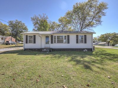 300 Broad St, Wartrace, TN, 37183