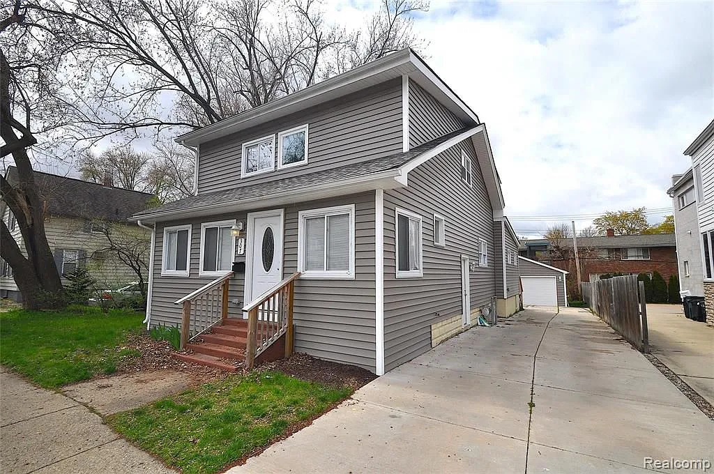 307 N Washington Ave photo 1