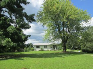 550 Dennis Whitlow Rd, Magnolia, KY 42757