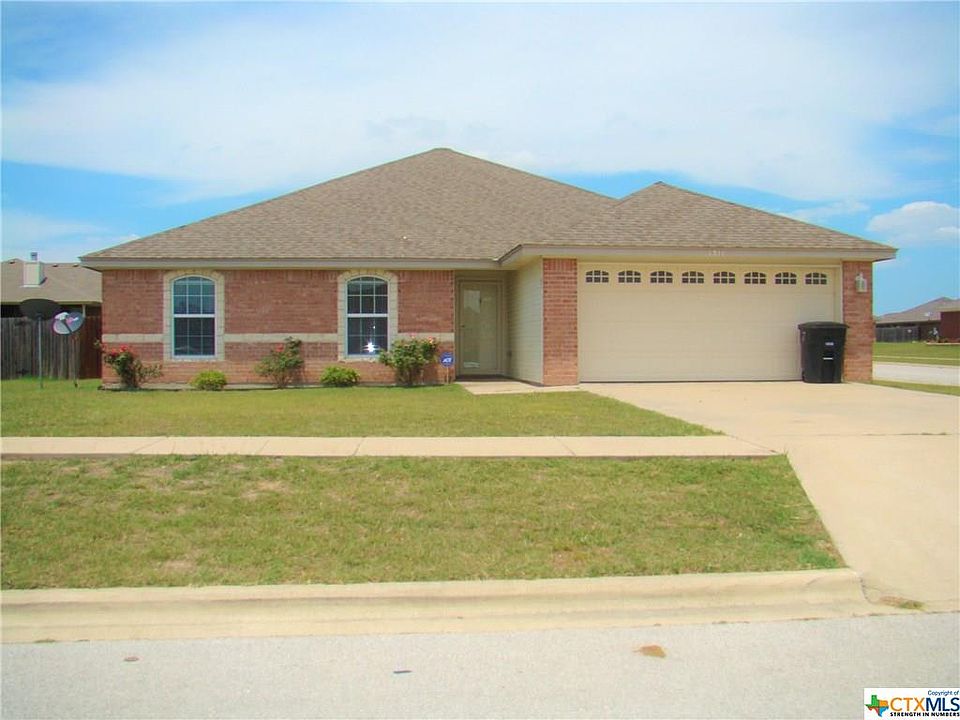 1st image of 1211 Copper Creek Dr