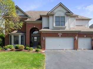 12117 S Winterberry Ln, Plainfield, IL 60585