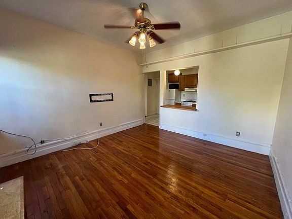 4th image of 307 W 106th St APT 5R