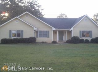 95 Dogwood Dr, Fayetteville, GA 30214