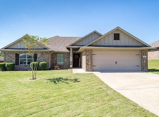 121 Bois D Arc Dr, Bullard, TX 75757