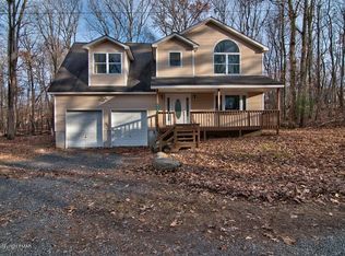 6133 Ash Rd, East Stroudsburg, PA 18302