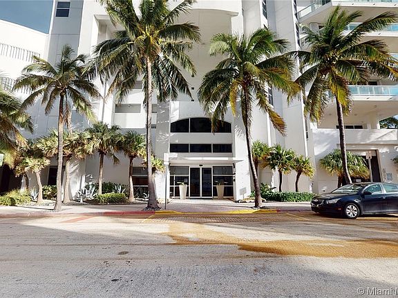 3rd image of 4201 Collins Ave APT 2502