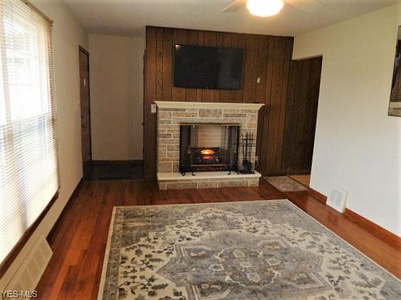 5th image of 6016 Michael Dr