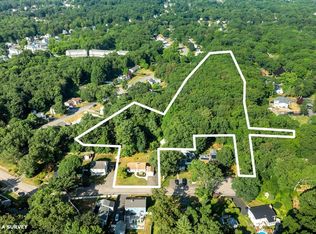 22 Oakland Cir, Abington, MA 02351