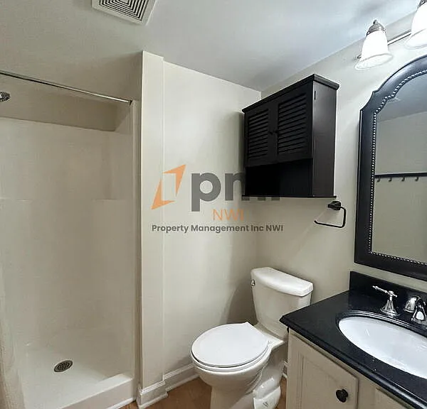 4842 93rd Ter — Photo 9