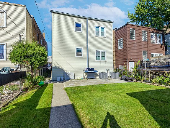 3rd image of 2109 S 51st Ct