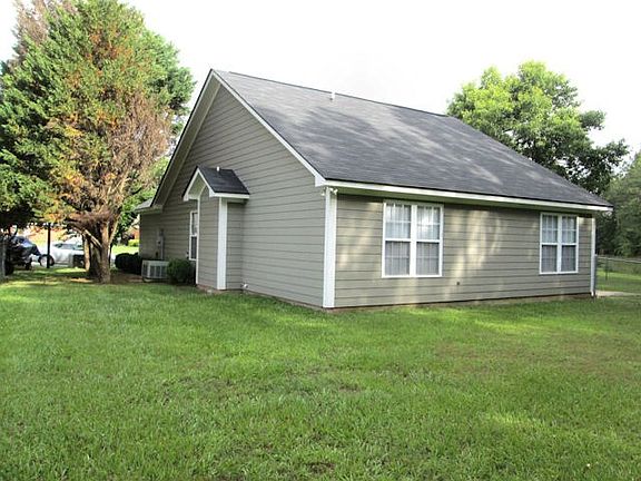 2nd image of 106 Ducker Ct
