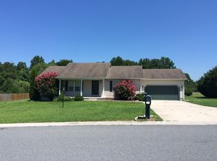 33 Acorn Forest Dr, Felton, DE 19943