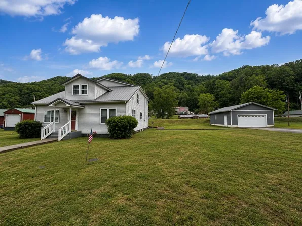 52 Jerry Bottom Rd, Huddy, KY 41535