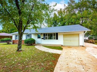 102 W Lincoln Ave, Searcy, AR 72143