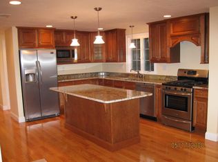 76 Emerald St, Quincy, MA 02169