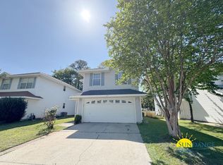 215 Twin Lakes Ln, Destin, FL 32541