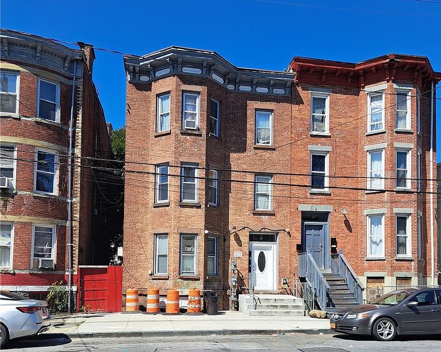 1st image of 47 Carpenter Avenue