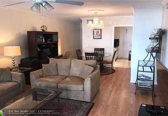 Home For Sale In VILLAGE AT HARBOUR