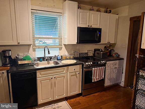 2nd image of 4019 Wilkens Ave