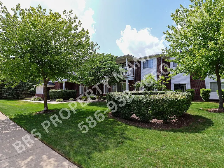 14389 Moravian Manor Cir — Photo 19