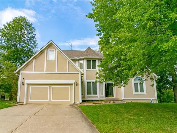 1409 Kensington Ct, Warrensburg, MO 64093
