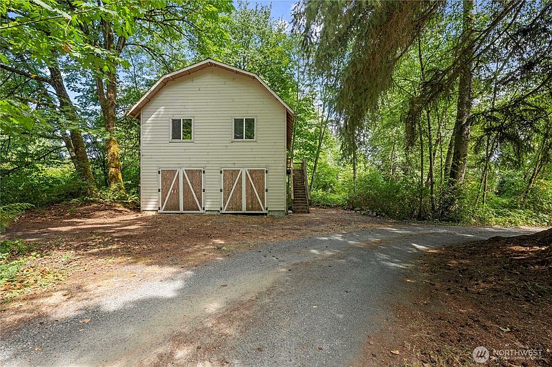 4th image of 9910 Elliott Road