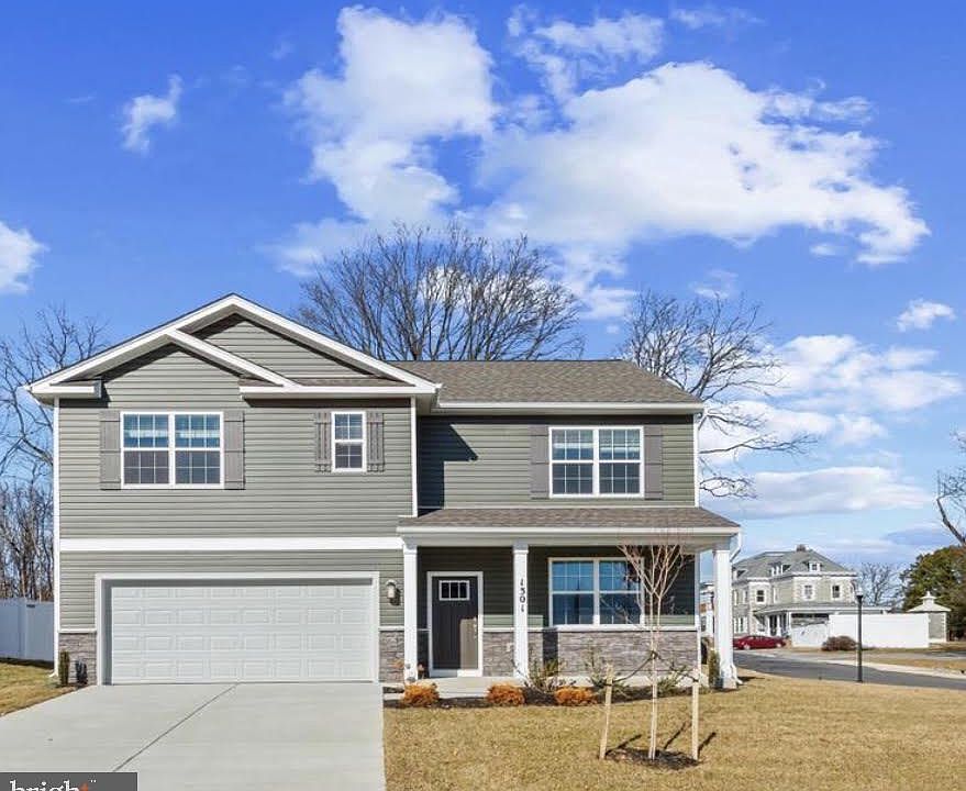 1st image of 801 Hyssop Ct