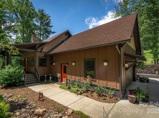 81 Robinhood Rd, Asheville, NC 28804
