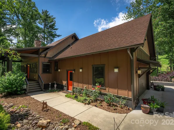 81 Robinhood Rd, Asheville, NC 28804