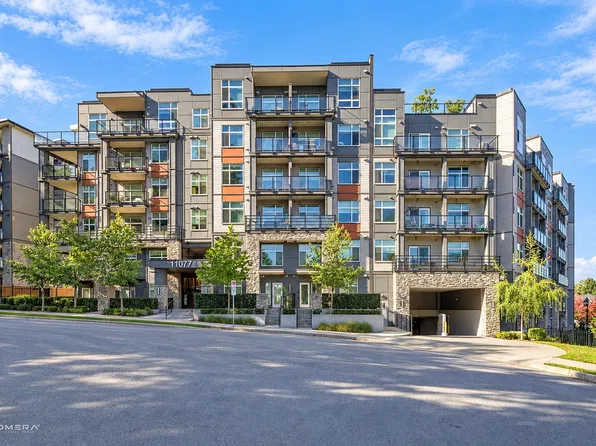 11077 Ravine Rd #602, Surrey, BC V3T 3X5