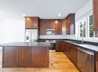 95 Foxboro Rd UNIT 2, Wrentham, MA 02093