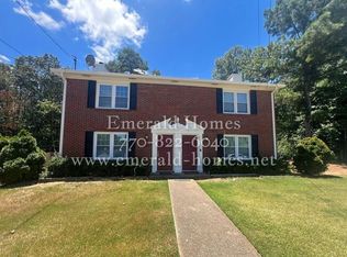 506 Whitehall Ln, Lawrenceville, GA 30046