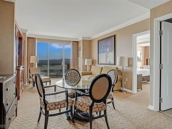 4th image of 135 Harmon Ave #2302