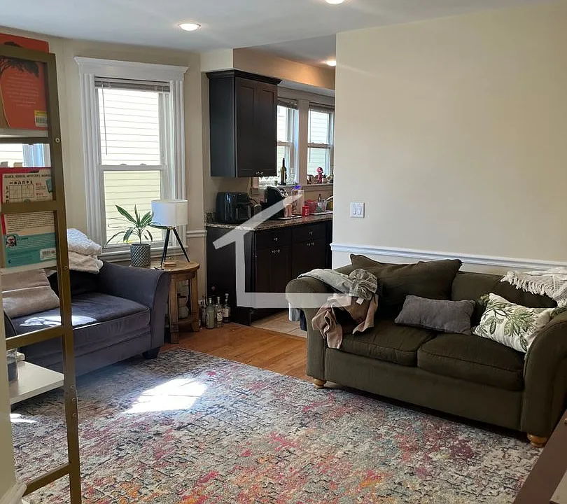 60 Atkins St #1A