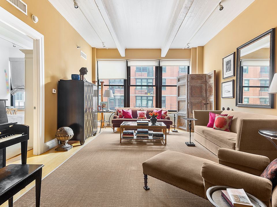 1st image of 70 Washington St APT 5S