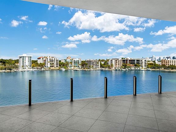 3rd image of 5 Grove Isle Dr Unit S501