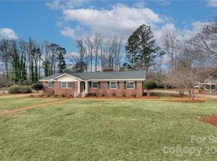 414 S Oak St, Pageland, SC 29728