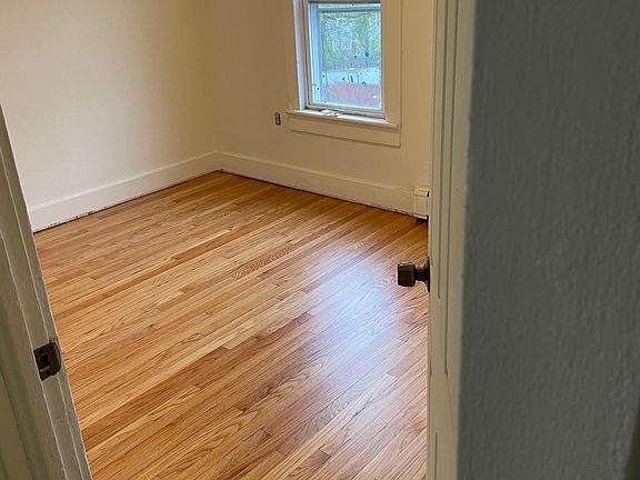 2nd image of 69 Ulster Ave APT 2R